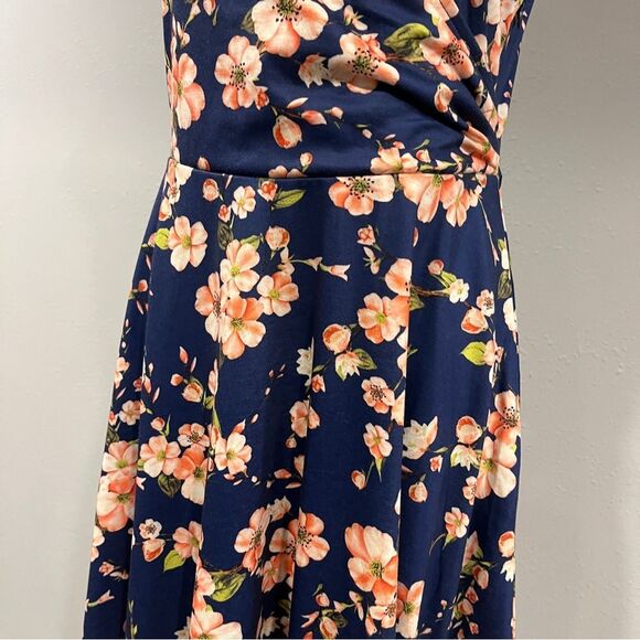 Navy Floral fake Wrap short sleeve Dress size Large - Picture 4 of 13
